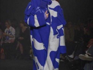 burberry大片—如何评价 burberry 2023 秋冬女装秀场大片？