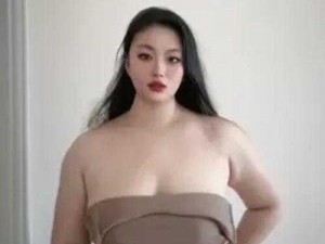 ass少妇激情BBwpicso(ass 少妇激情 BBwpicso 图：少妇的丰满臀部和激情时刻)